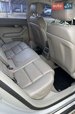 Седан Audi A6 2006 в 
