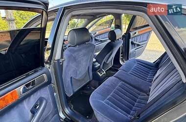 Седан Audi A6 1999 в 