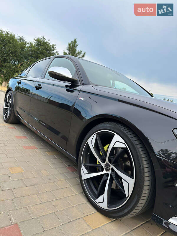 Седан Audi A6 2012 в Измаиле