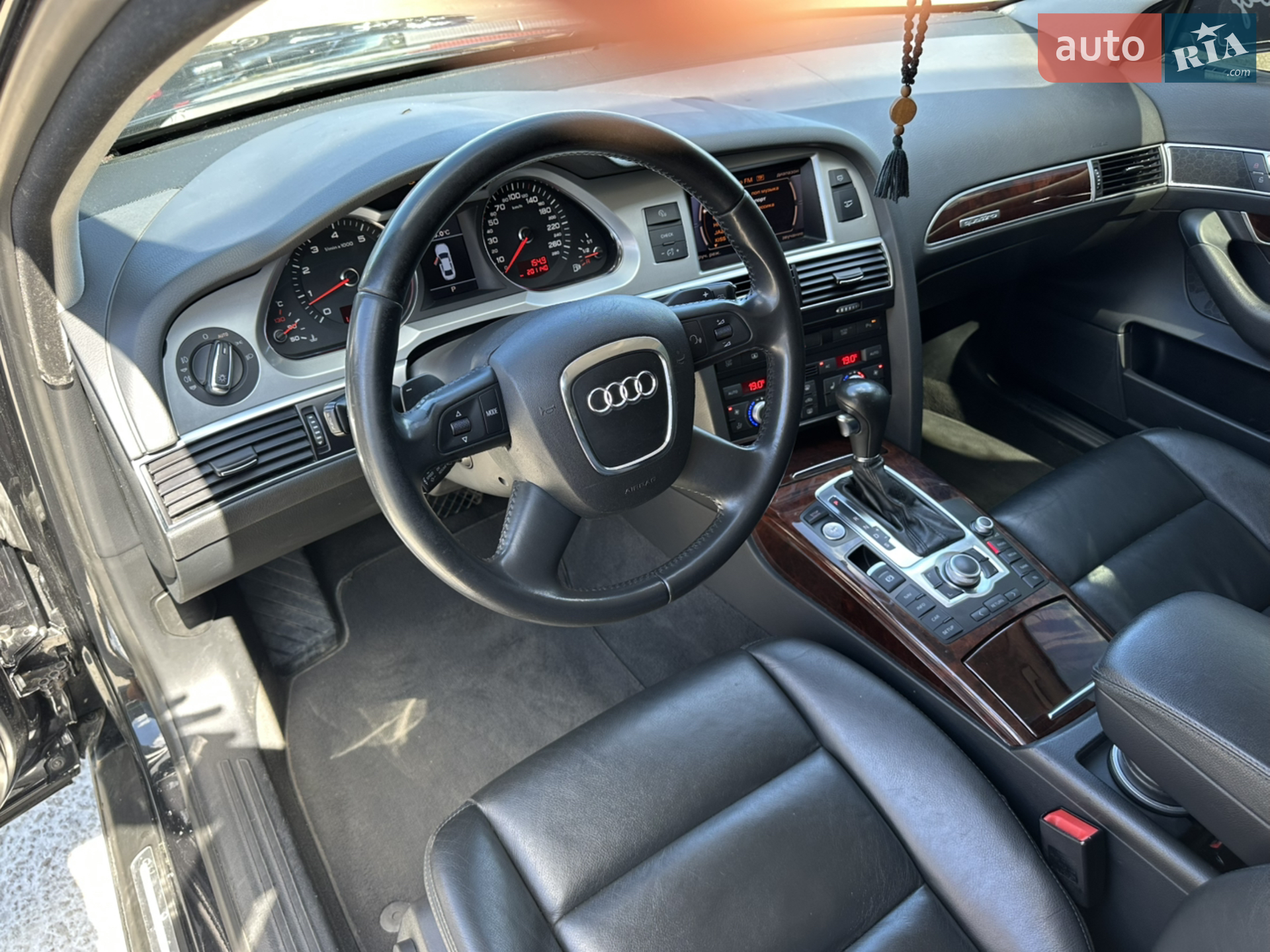 2010 Audi A6 - мініатюра 26