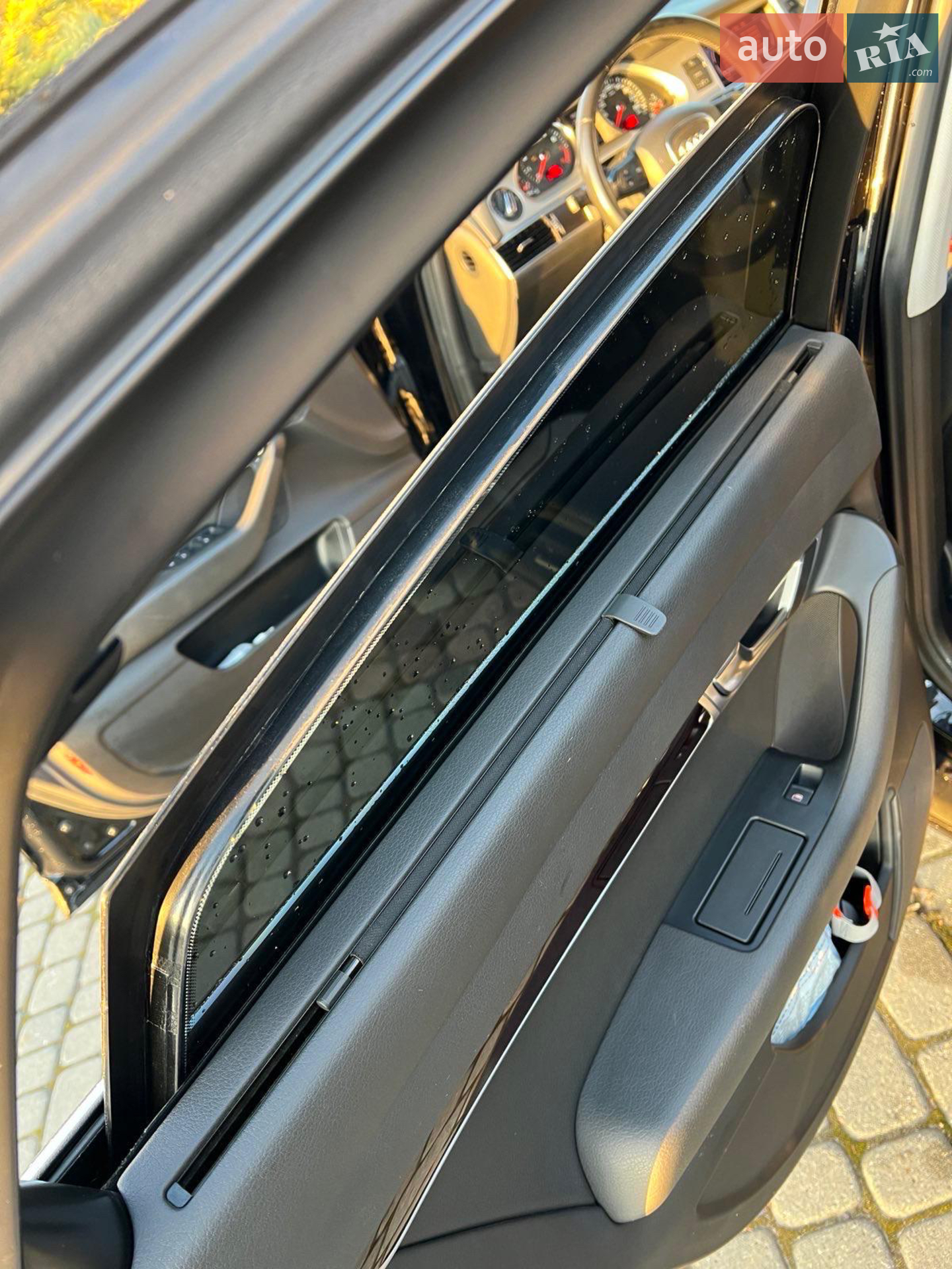 2010 Audi A6 - мініатюра 5