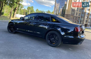 Седан Audi A6 2013 в 