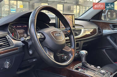 Седан Audi A6 2013 в 