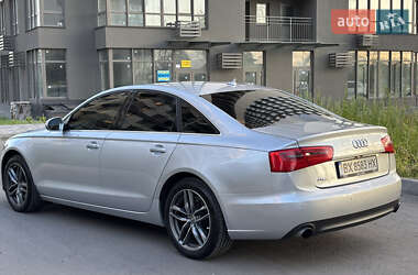 Седан Audi A6 2013 в 