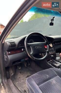Универсал Audi A6 1996 в 