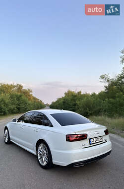Седан Audi A6 2015 в 