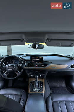Седан Audi A6 2015 в 
