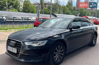 Седан Audi A6 2012 в 