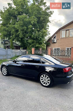 Седан Audi A6 2014 в 