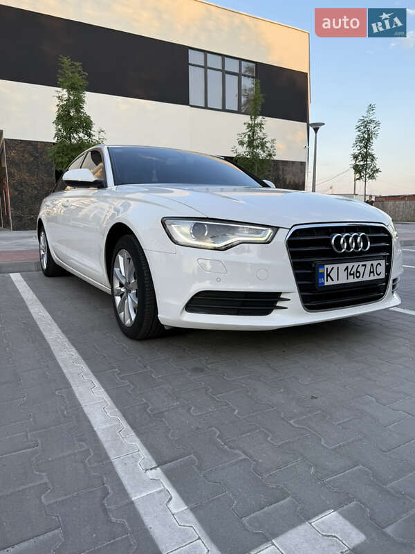 Седан Audi A6 2013 в Киеве
