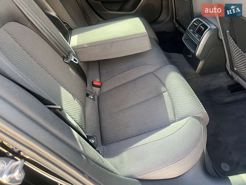 Седан Audi A6 2011 в Богуславі