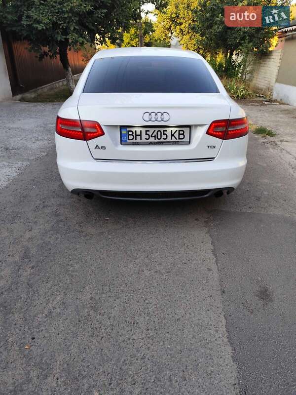 Седан Audi A6 2010 в Ізмаїлі