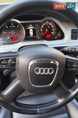 Седан Audi A6 2010 в 