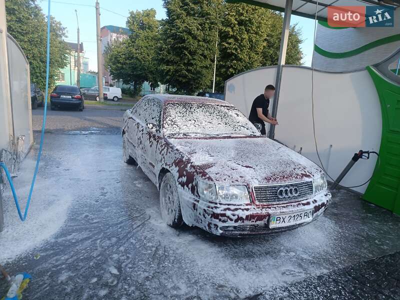 Седан Audi A6 1994 в Хмельницком