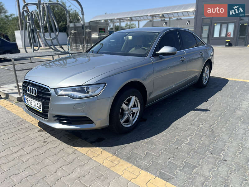 Седан Audi A6 2011 в Николаеве