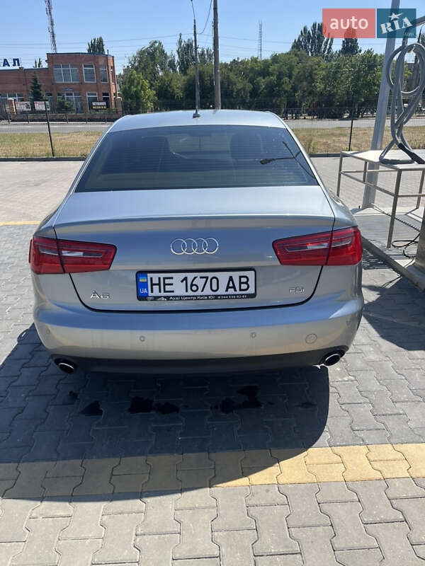 Седан Audi A6 2011 в Николаеве