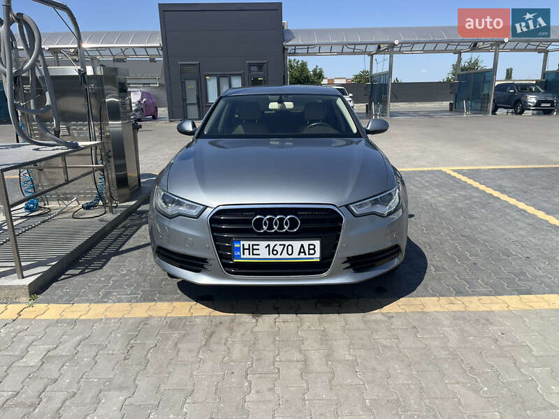 Седан Audi A6 2011 в Николаеве