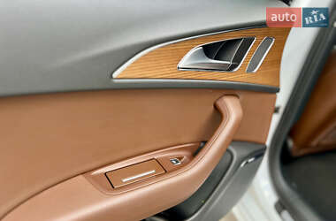 Седан Audi A6 2015 в 