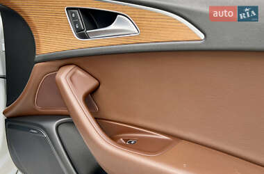 Седан Audi A6 2015 в 