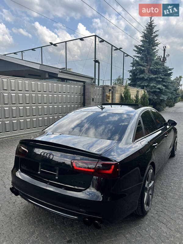 Седан Audi A6 2013 в Киеве