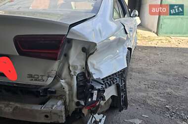 Седан Audi A6 2015 в 
