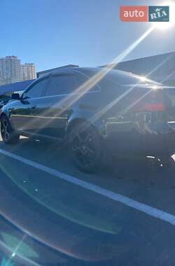 Седан Audi A6 1998 в 