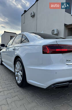 Седан Audi A6 2016 в 