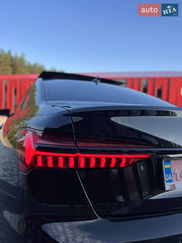 Седан Audi A6 2019 в Львові