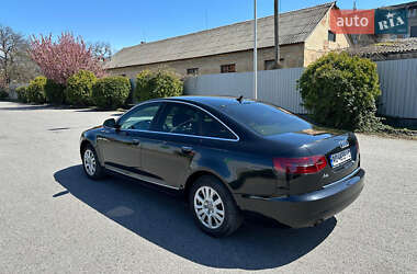 Седан Audi A6 2010 в 