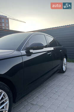 Седан Audi A6 2015 в 