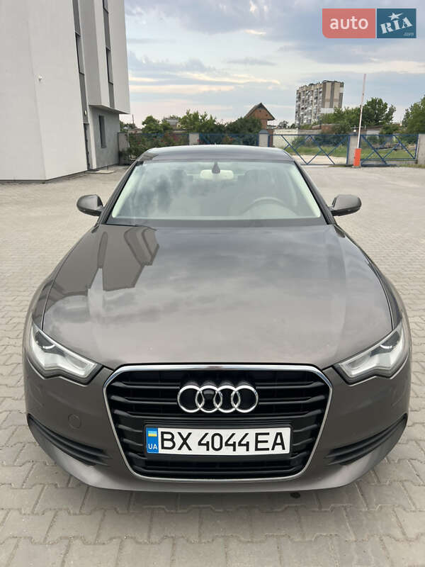 Седан Audi A6 2014 в Хмельницком