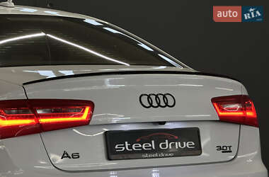 Седан Audi A6 2011 в 