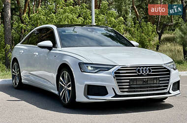 Седан Audi A6 2019 в 