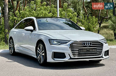 Седан Audi A6 2019 в 