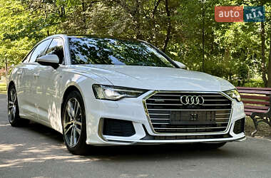 Седан Audi A6 2019 в 