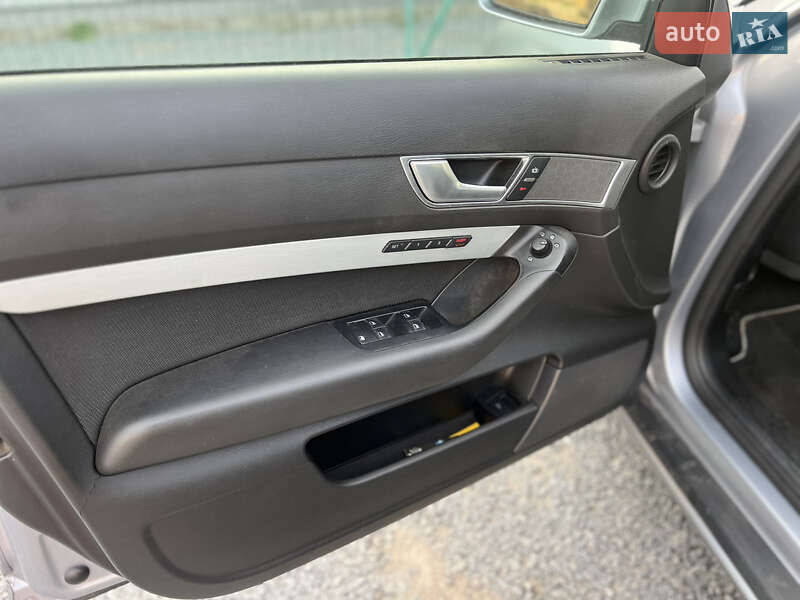 Седан Audi A6 2004 в Рівному