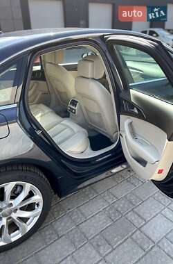 Седан Audi A6 2016 в 