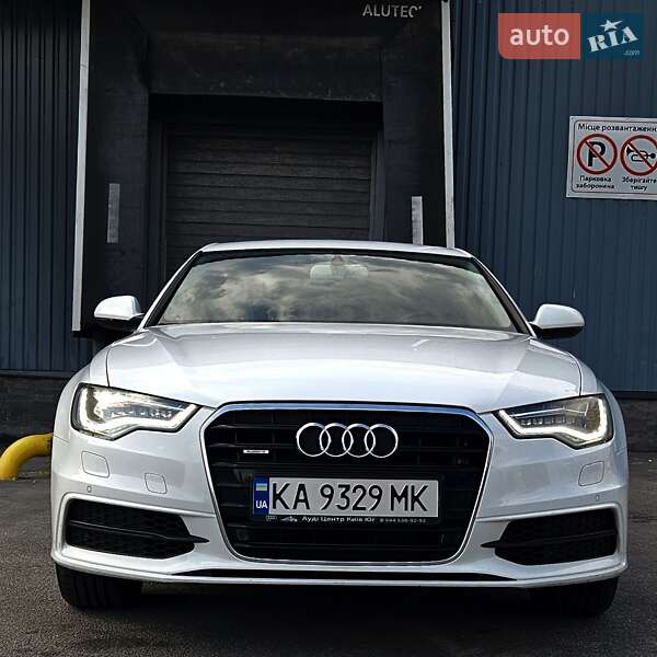 Седан Audi A6 2012 в Запоріжжі