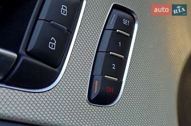 Седан Audi A6 2012 в 