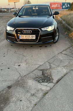 Универсал Audi A6 2012 в 
