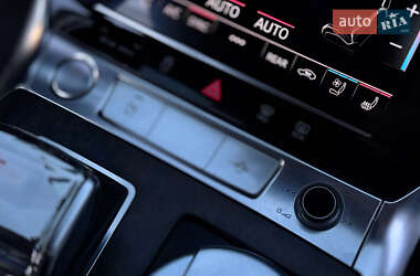 Седан Audi A6 2018 в 