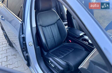 Седан Audi A6 2018 в 