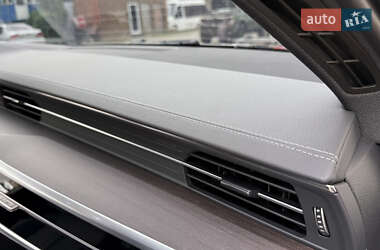 Седан Audi A6 2023 в 