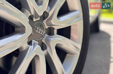 Седан Audi A6 2012 в 