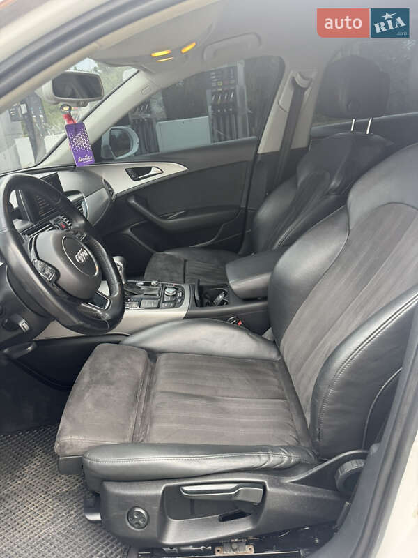 Седан Audi A6 2012 в Покровському