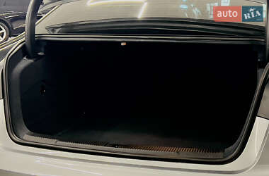 Седан Audi A6 2013 в 