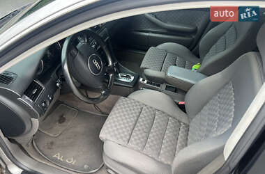 Седан Audi A6 2003 в 