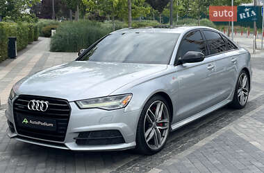 Седан Audi A6 2017 в 