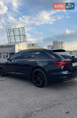 Универсал Audi A6 2019 в 