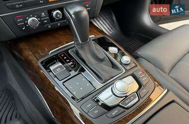 Седан Audi A6 2015 в 